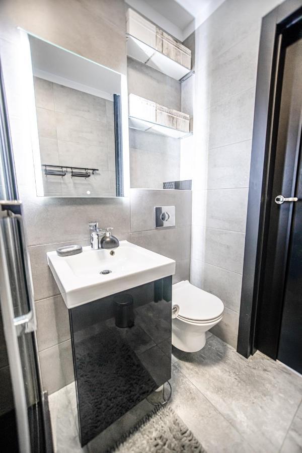 Charming Apt Next To Lazienki Park And City Center Варшава Экстерьер фото
